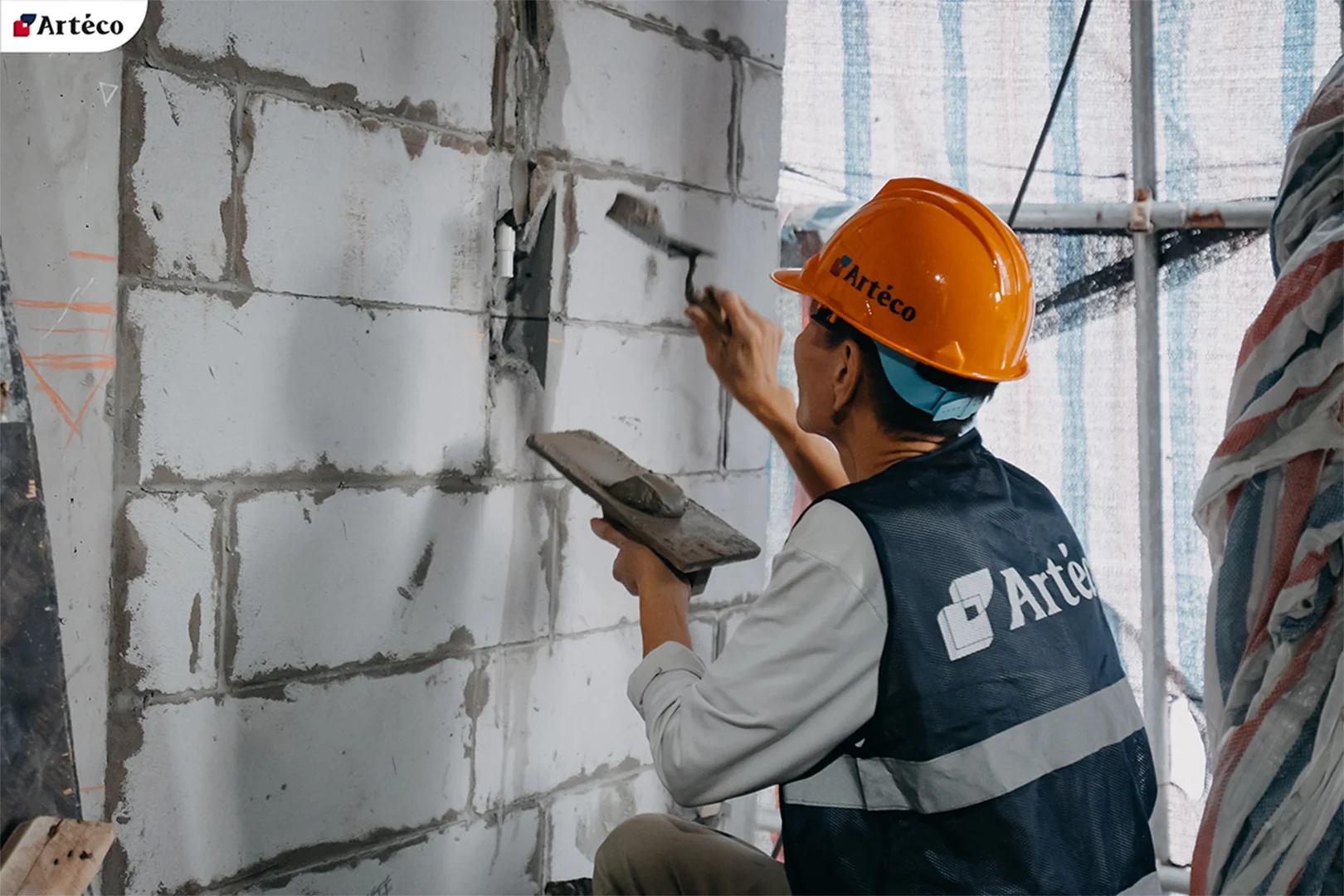Arteco - Công nhân triển khai hạng mục thô tại biệt thự Trần Quốc Hoàn